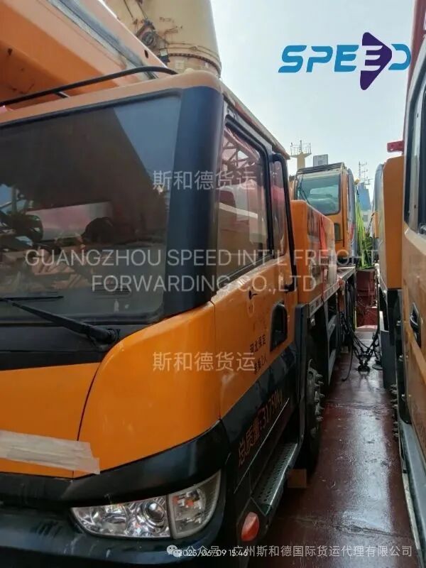 Mobile crane stowage lashing detail